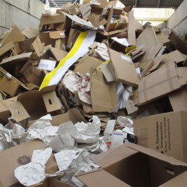 Karle Industrieabfall Papier und Kartonagen 