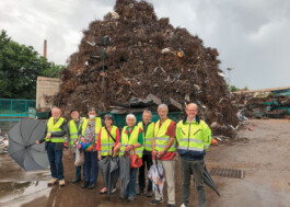 Betriebsbesichtigung Besucher bei Karle Recycling 