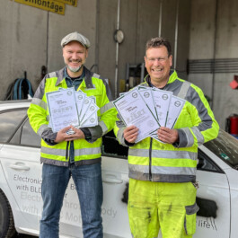 Christian Petermann und Klaus Grandy freuen sich über die Zertifizierung. 